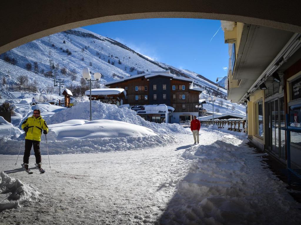 Hotel Turan Les Deux Alpes Dış mekan fotoğraf